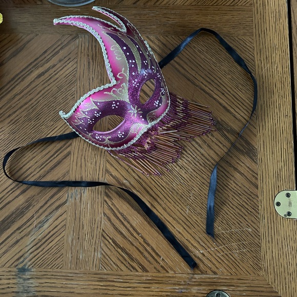 BEADED Mardi Gras MASQUERADE VENETIAN MASK - Picture 5 of 6